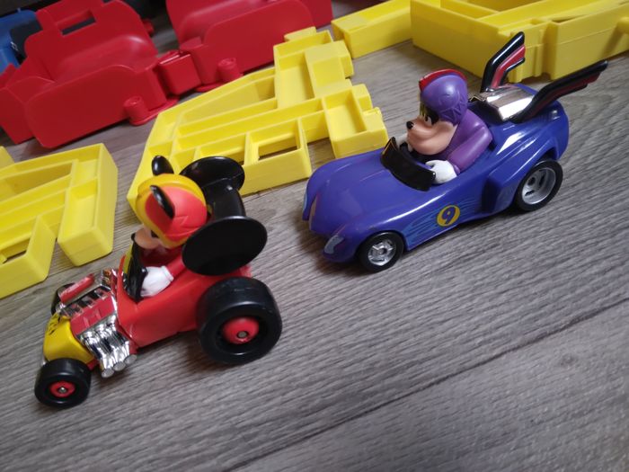 piste de course mickey et pat - photo numéro 4