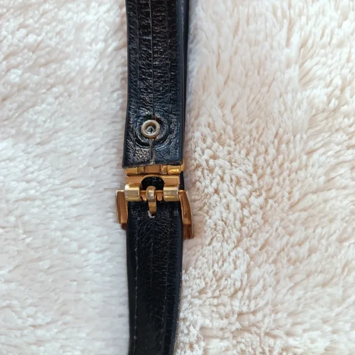 Sac à main vintage noir cuir croco et boucle dorée réglable format épaule S051 - photo numéro 8