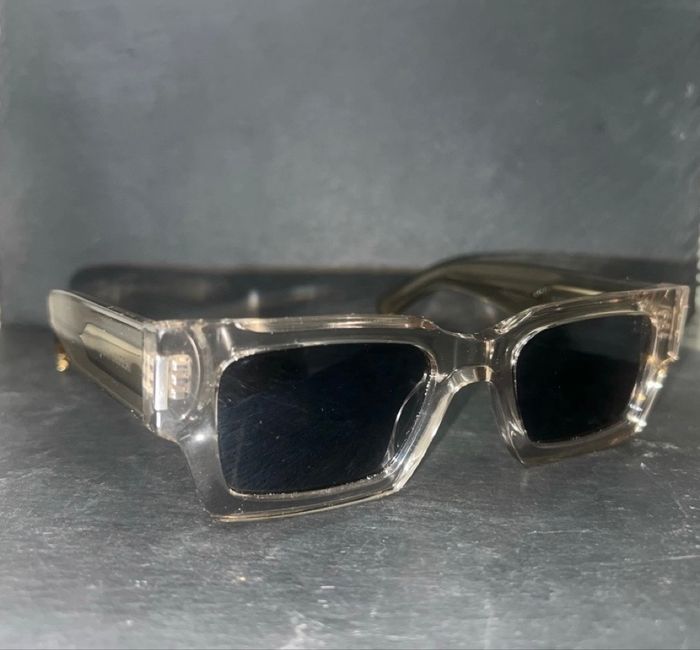 Lunettes de soleil Saint Laurent - photo numéro 2