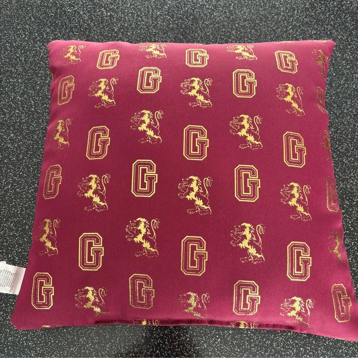 Harry Potter - coussin griffondor - photo numéro 2