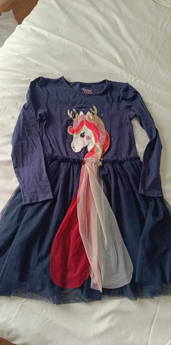 2 robes princesse 10 ans - photo numéro 3