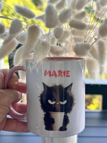 Tasse rigolote  Marie + collier neuf offert