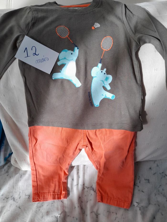 Magnifique ensemble coloré 12 mois neuf - photo numéro 2