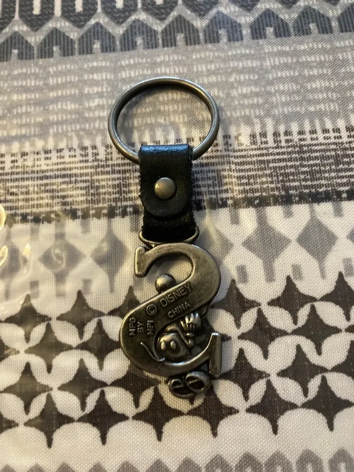 Porte clé Disney - photo numéro 2