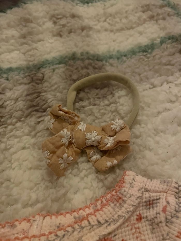 Lots de 1 bandeaux + un pull léger - photo numéro 3