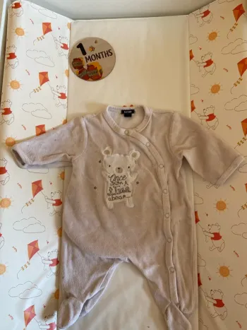 Pyjama taille 1 mois