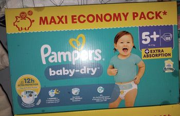 Couches pampers 