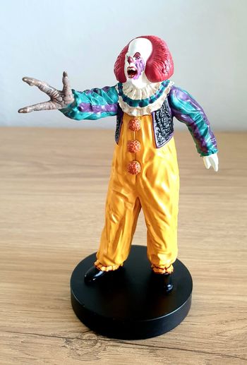 It il est revenu figurine résine eaglemoss Stephen King statuette