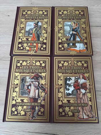Lot 4 livres ouvrages de Alexandre Dumas NEUF 