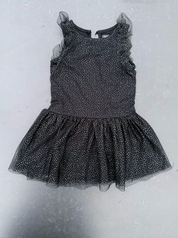 Robe sans manches noire et argentée