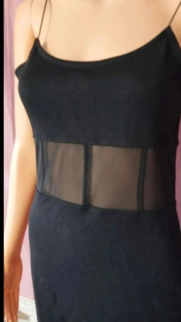 Robe noire h&m avec transparence taille s - photo numéro 5