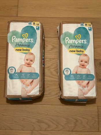 Lot de 2 paquets couches Pampers Harmonie - Taille 2 (4/8 kg)