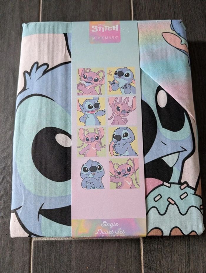 Parure de lit stitch neuve