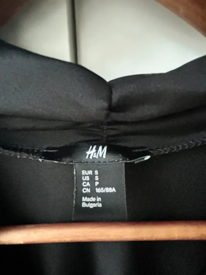 Robe noire H&M – Taille S - photo numéro 2