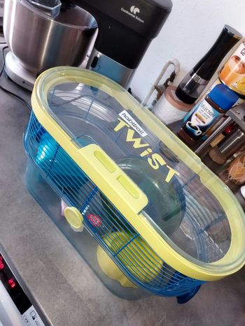 Cage hamster avec accessoires