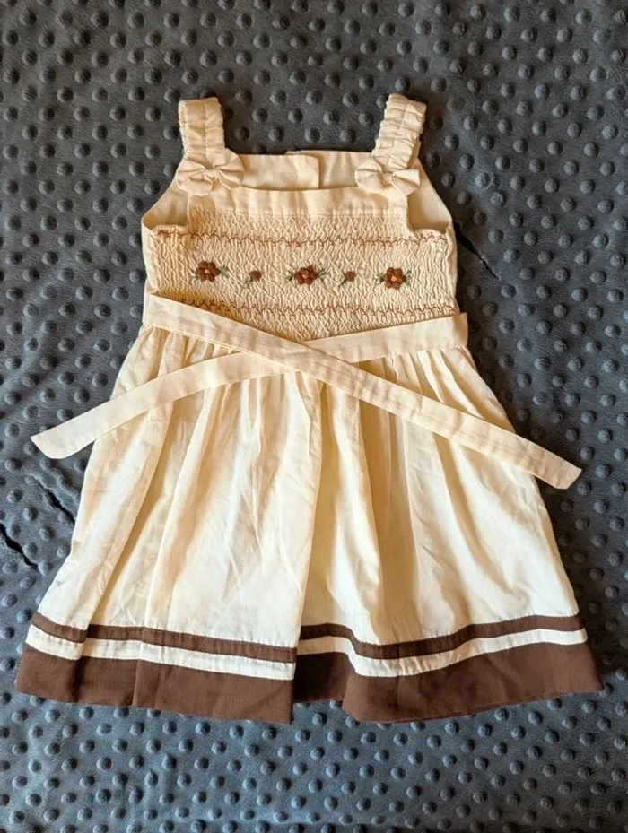 Robe traditionnelle Madagascar bébé 12 mois / 1 an #artisanat #broderie #vintage - photo numéro 9