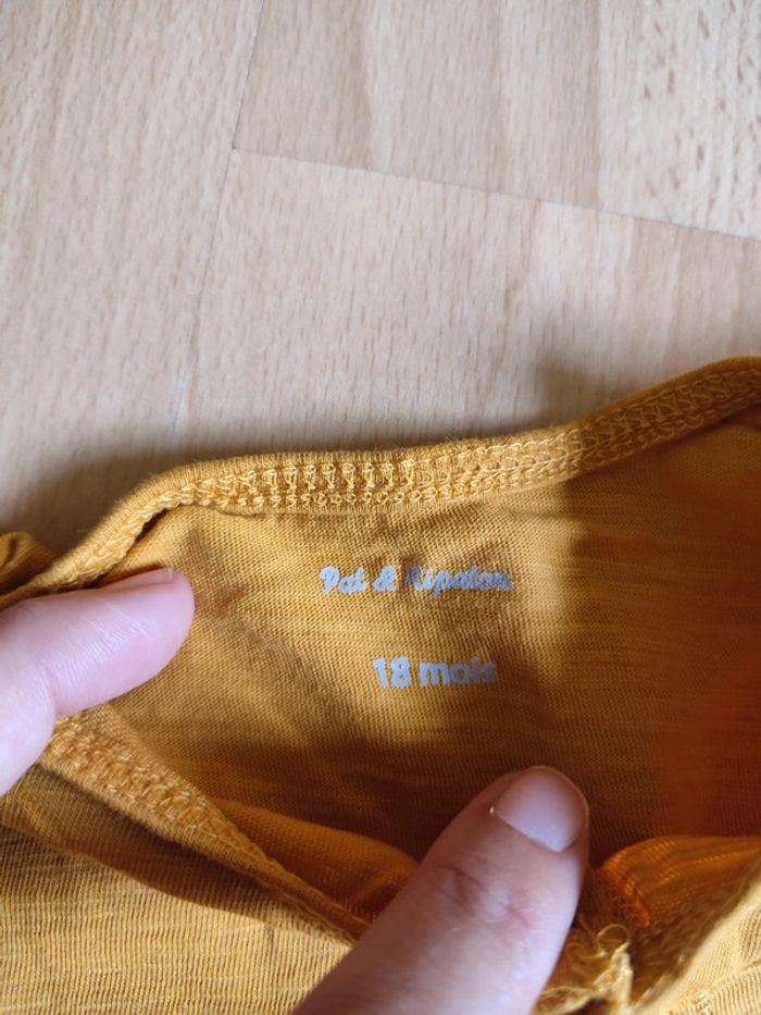 Lot tenue pantalon sarouel Kiabi + t-shirts manches courtes et longues Pat et Ripaton LH en 18M - photo numéro 7