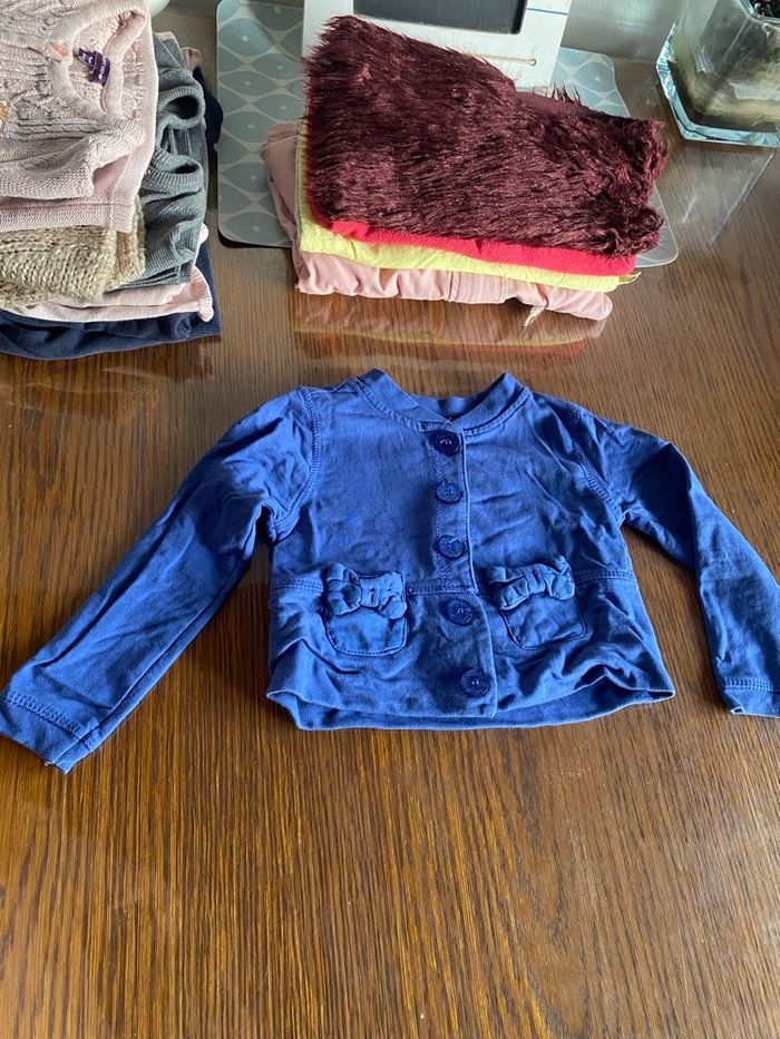 Lot de 10 vêtement en 2 ans fille - photo numéro 2