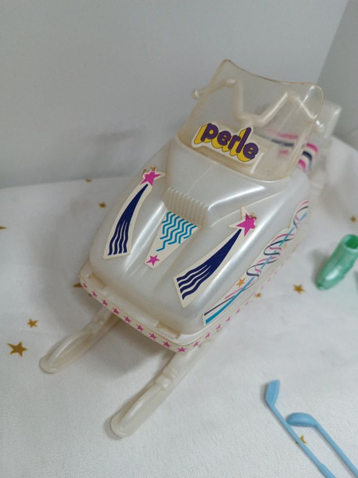 Motoneige snowmobile snow sport d'hiver winter raquette golf barbie Steffi perle poupée doll - photo numéro 5