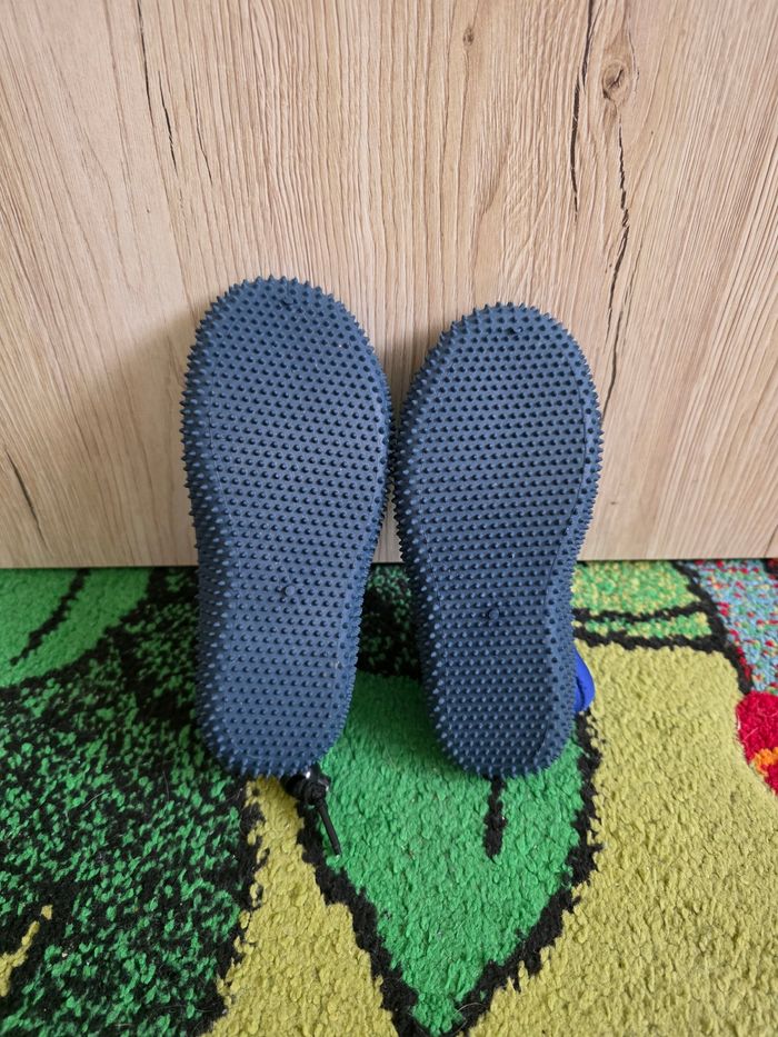 CHAUSSURES D'EAU PAW PATROL NICKELEDEON TAILLE 28 PORTER 1 FOIS - photo numéro 4