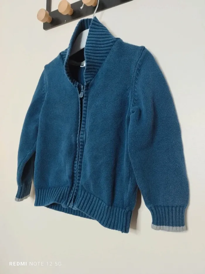 Cardigan taille 24 mois - photo numéro 2