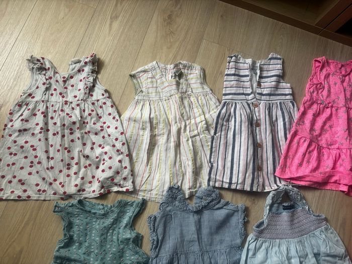 Lot robes fille 24 mois et 2 ans - photo numéro 3
