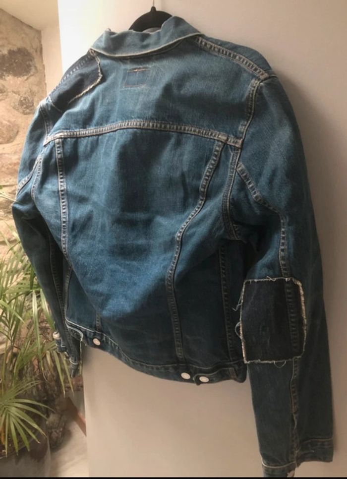 Veste en jean levi’s taille L très bon état - photo numéro 2