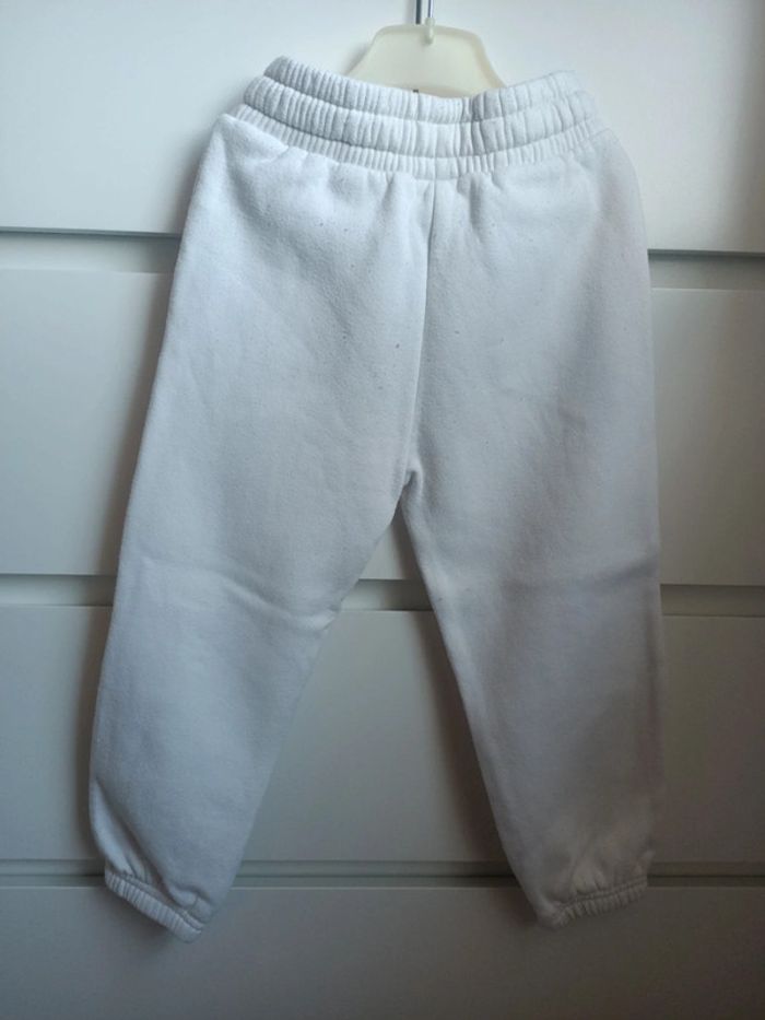 Lot de 2 survêtements Disney taille 3/4ans - photo numéro 11