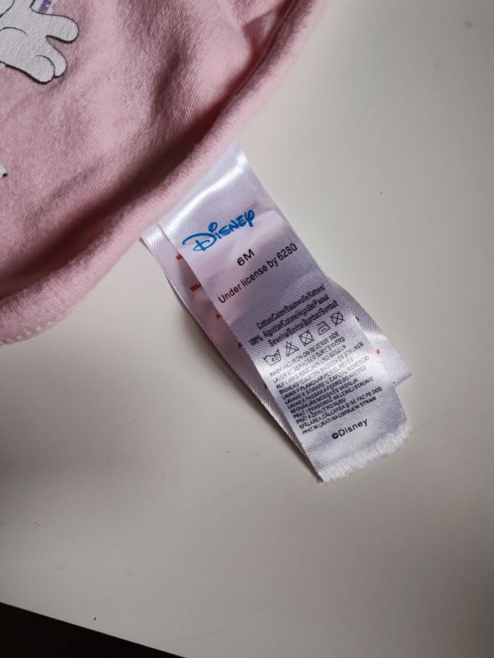 Bavoir Minnie Disney 6 mois - photo numéro 3