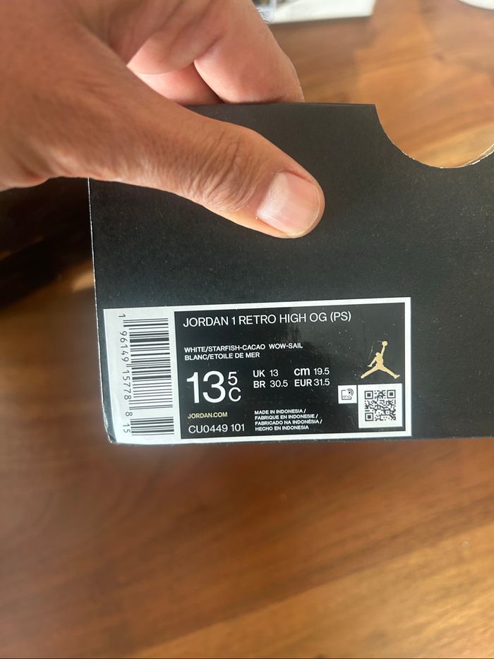 Jordan 1 taille 31.5 - photo numéro 5