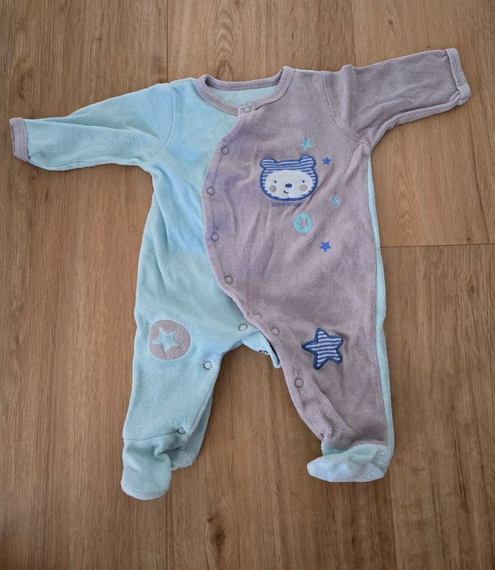 Pyjamas - photo numéro 2