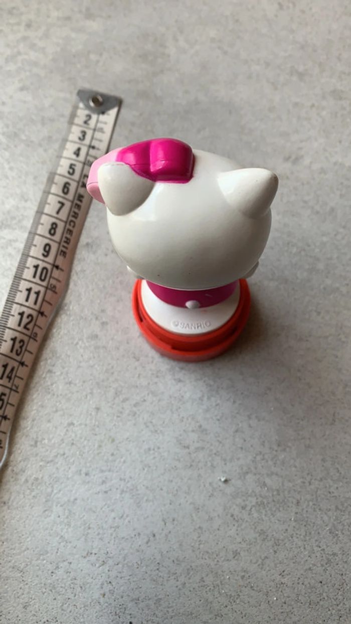 Figurine hello kitty lourd qualité - photo numéro 3