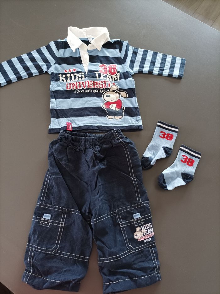 Ensemble pantalon et tee shirt manches longues