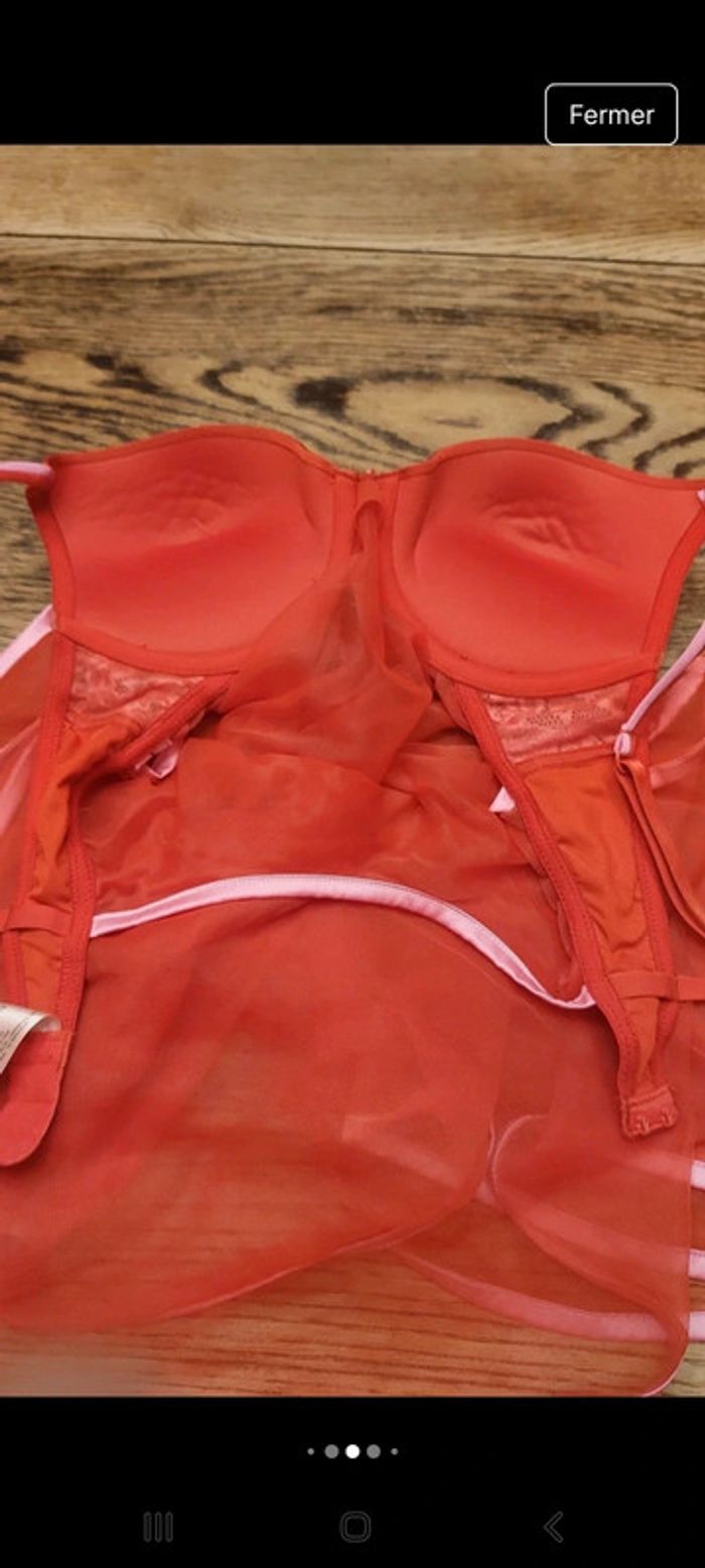 Nuisette rouge Hunkemöller taille M - photo numéro 13