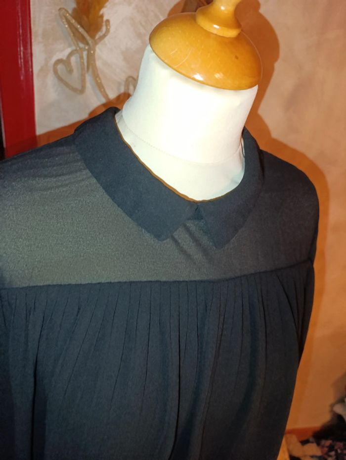 Jolie blouse plissée et semi transparente taille 40 Vila Clothes - photo numéro 7