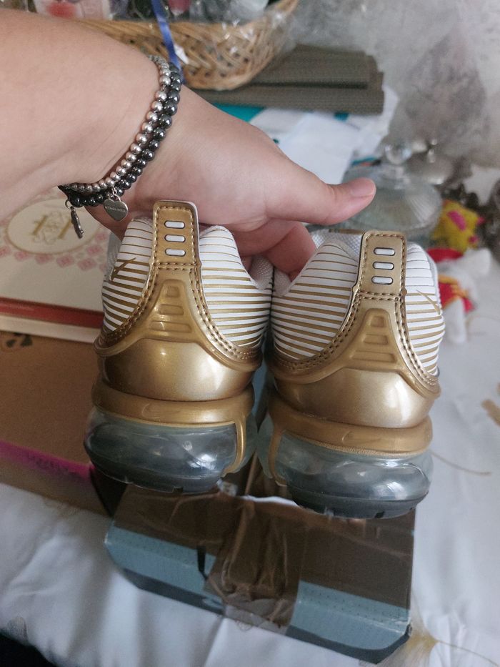 Basket Nike vapormax très bon état - photo numéro 4