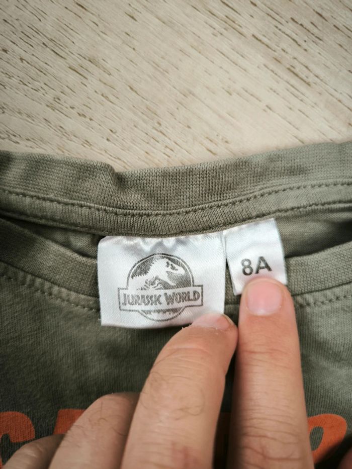Tee shirt Jurassic world 8ans - photo numéro 3