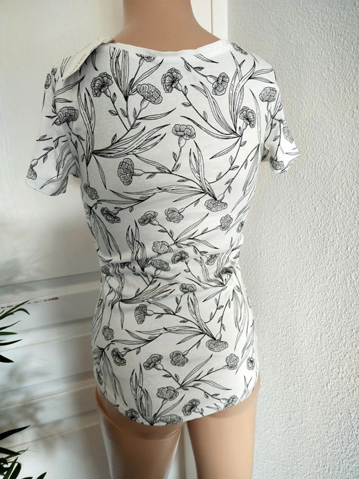 Tee shirt Camaïeu taille S neuf - photo numéro 3