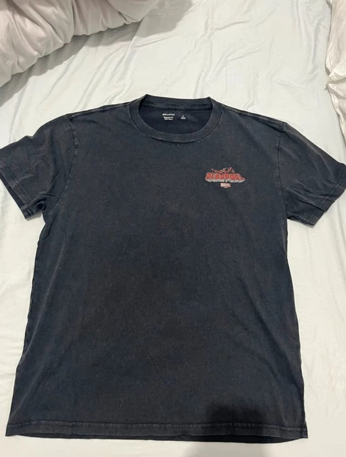 Tee shirt Neuf Deadpool x Hollister Taille M - photo numéro 2