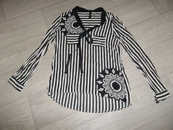 Tunique DESIGUAL blanche et noire taille XL TBE