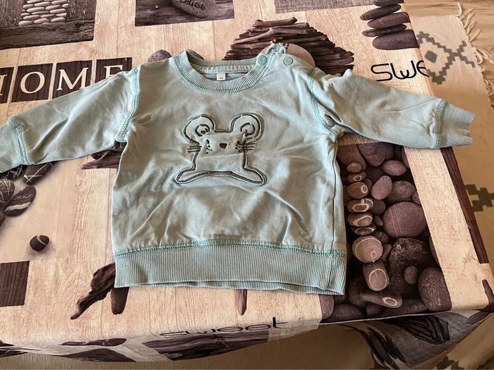 Lot de pulls taille 6 mois - photo numéro 2