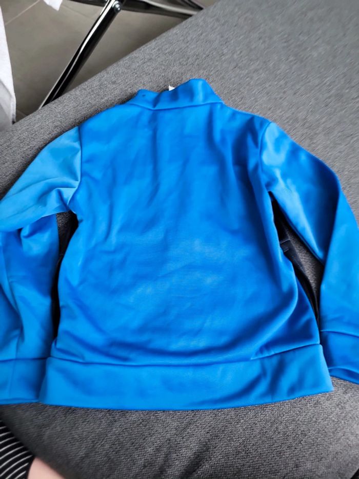 Veste de survêtement neuve - photo numéro 4