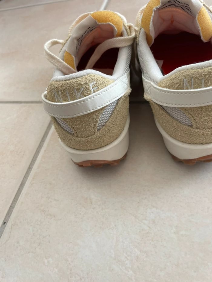 Chaussures basket Femme WMNS NIke Waffle Début Vntg Beige 37,5 - photo numéro 2