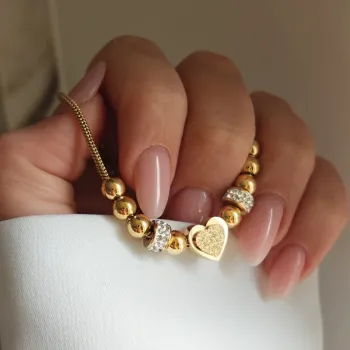 Bracelet Cœur Doré avec Perles et Strass - Élégance Intemporelle
