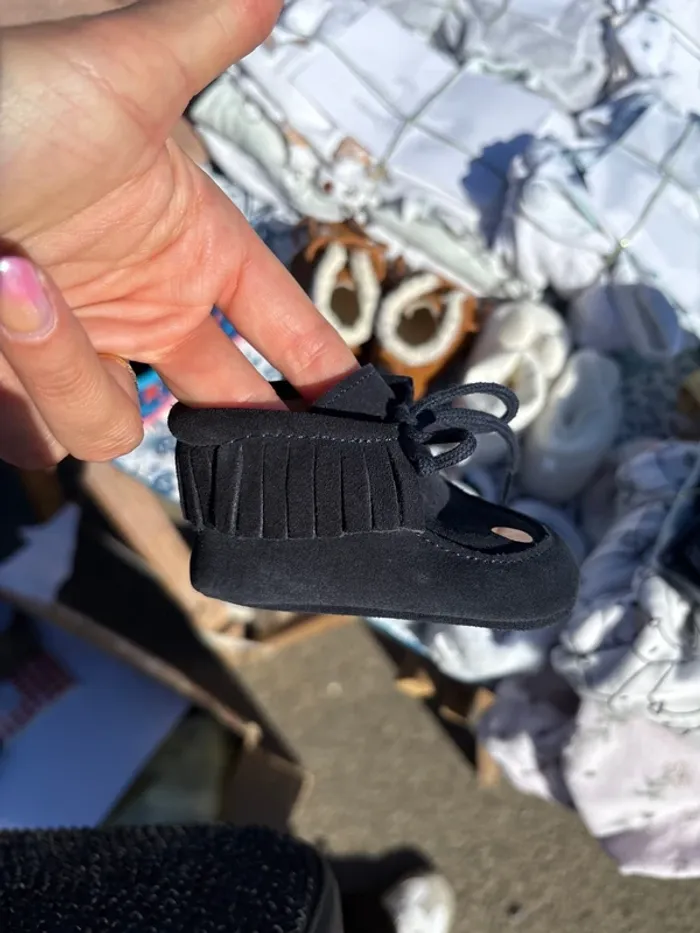 Chaussons chaussures bébé fille - photo numéro 2
