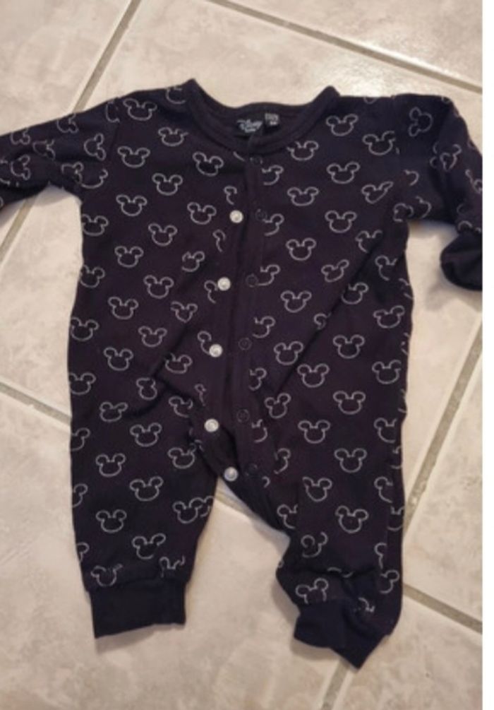 Combinaison mickey