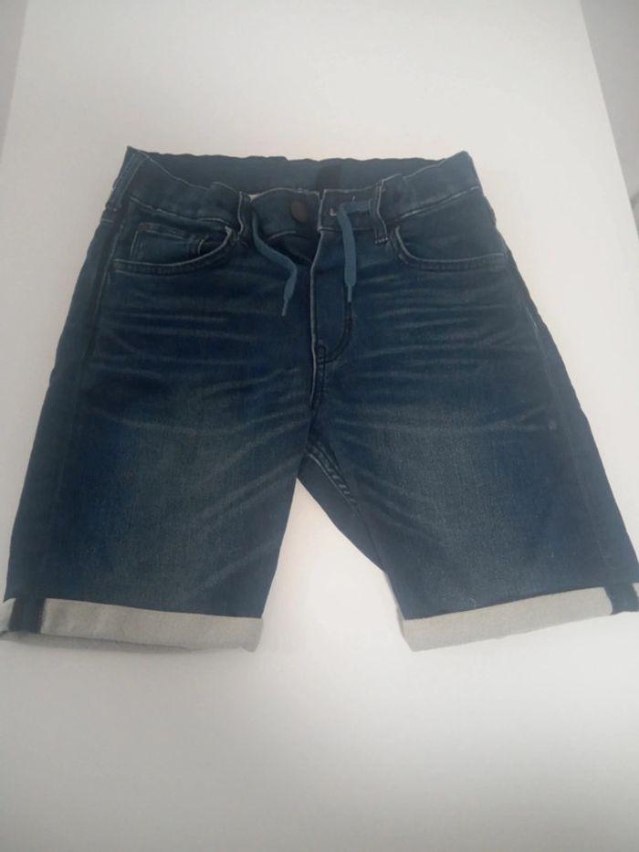 Short en jeans