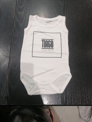 Bodie à bretelles taille 50/56 cms