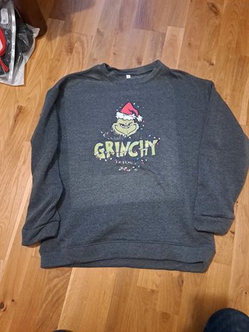 Sweat the Grinch taille M voire L