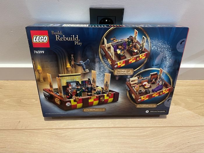 Lego Harry Potter 76399 La malle magique de Poudlard - photo numéro 2
